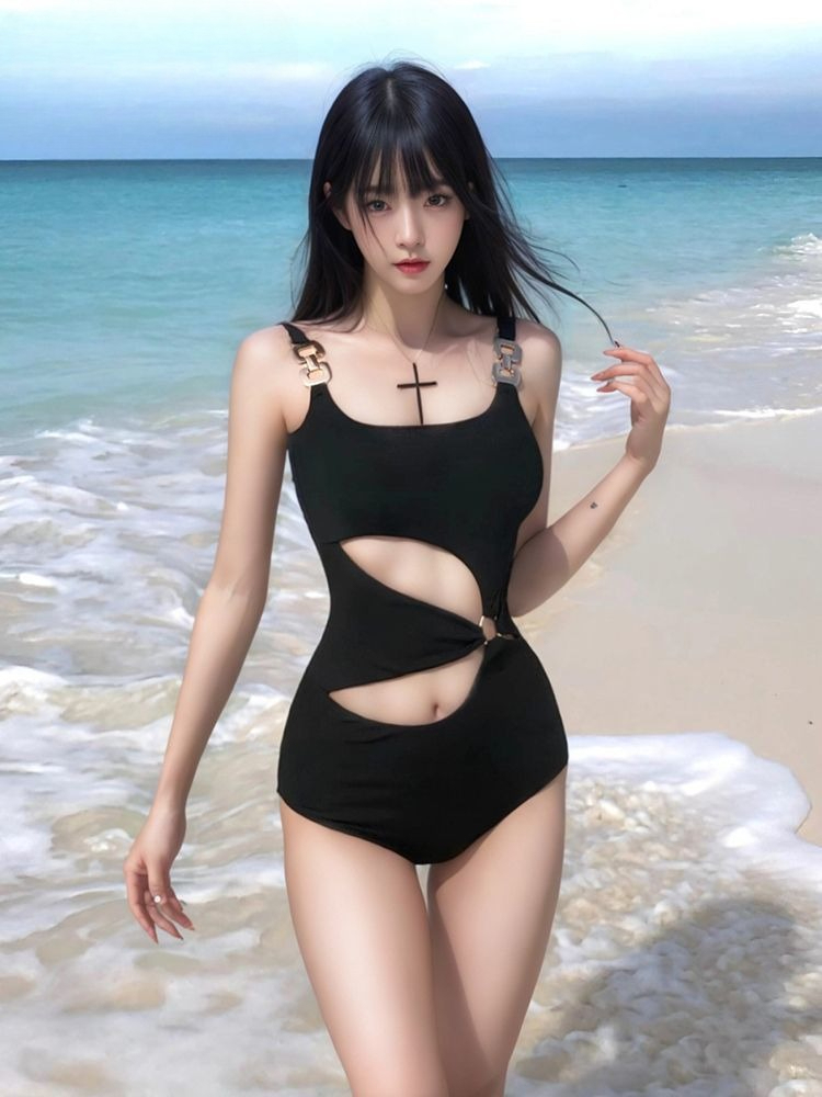 Maillot de bain monokini sexy  - Spa & Wellness Komplex Bristol Royal * * * * avis et prix